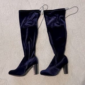 Velvet boots